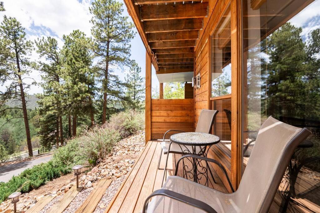 Private Hot Tub Overlooking Pikes Peak วูดแลนด์พาร์ค ภายนอก รูปภาพ